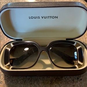 Louis Vuitton Sunglasses (with case)